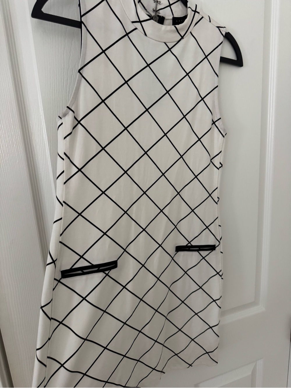 Sanctuary White and Black Shift Dress with Black Lattice Pattern - Picture 2 of 4